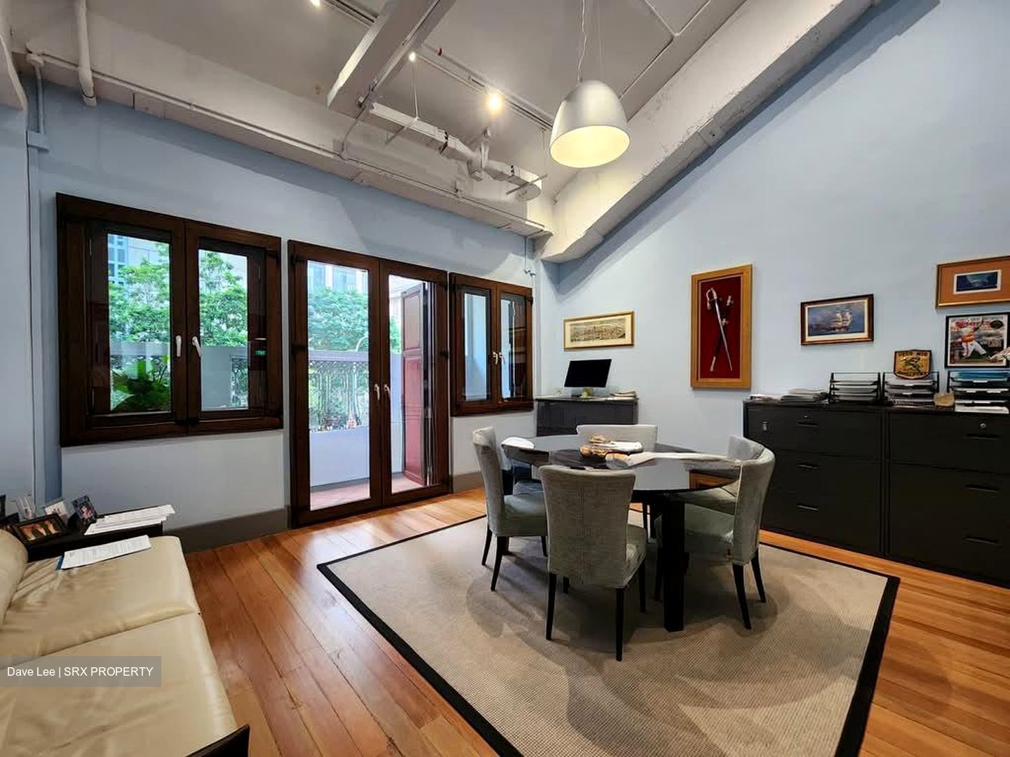 Capital Square (D1), Office #576973321